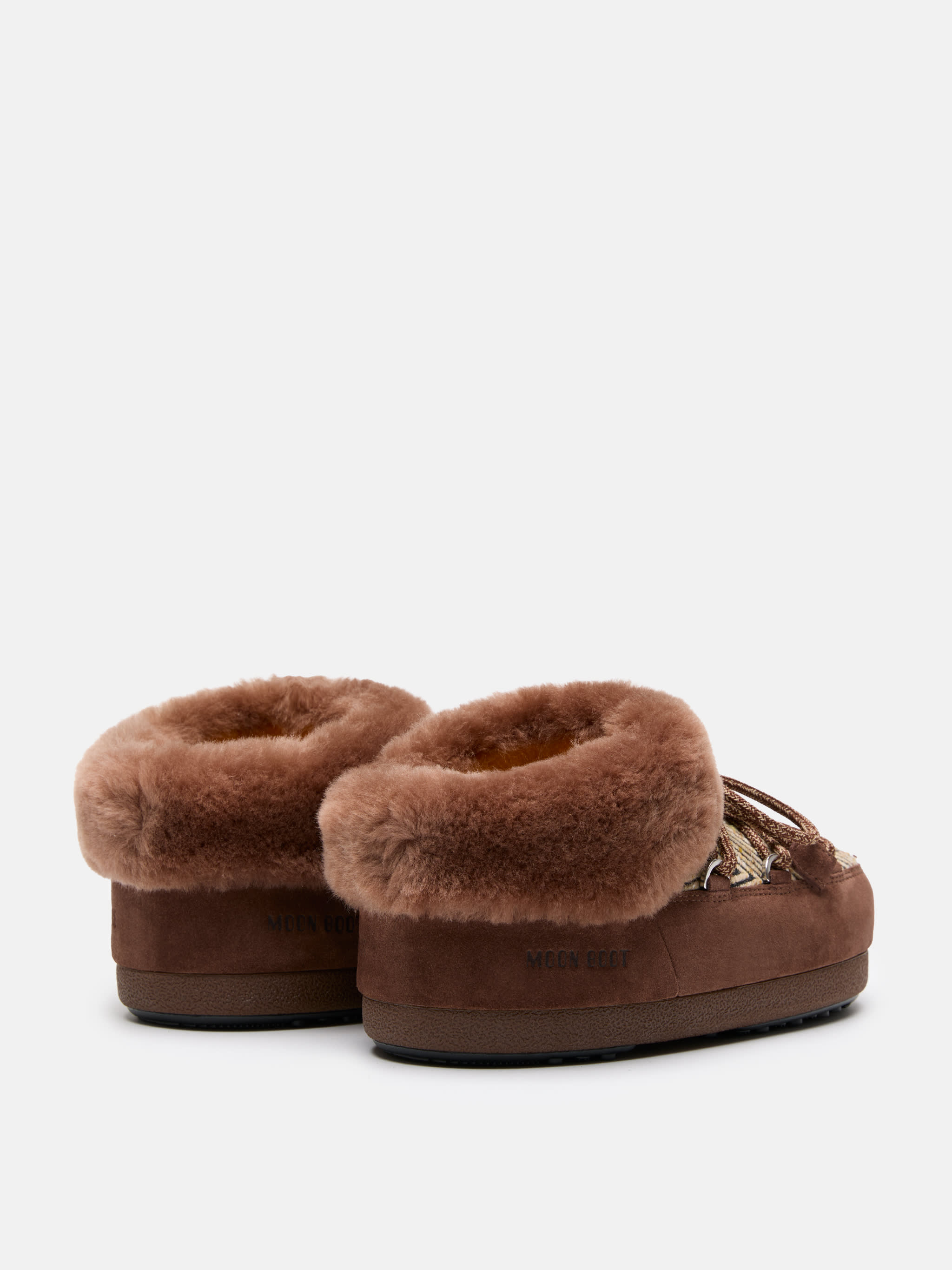 MOON BOOT X GUEST IN RESIDENCE EVX CHALET COCOA PANTALONI DI FINTA LANA MULE