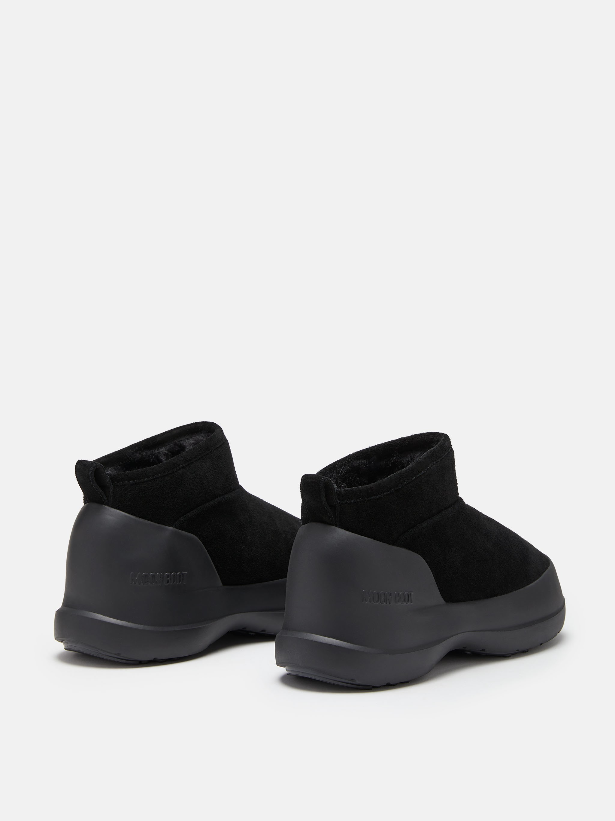 STIVALI BASSI IN SUEDE NERO MEZZALUNA