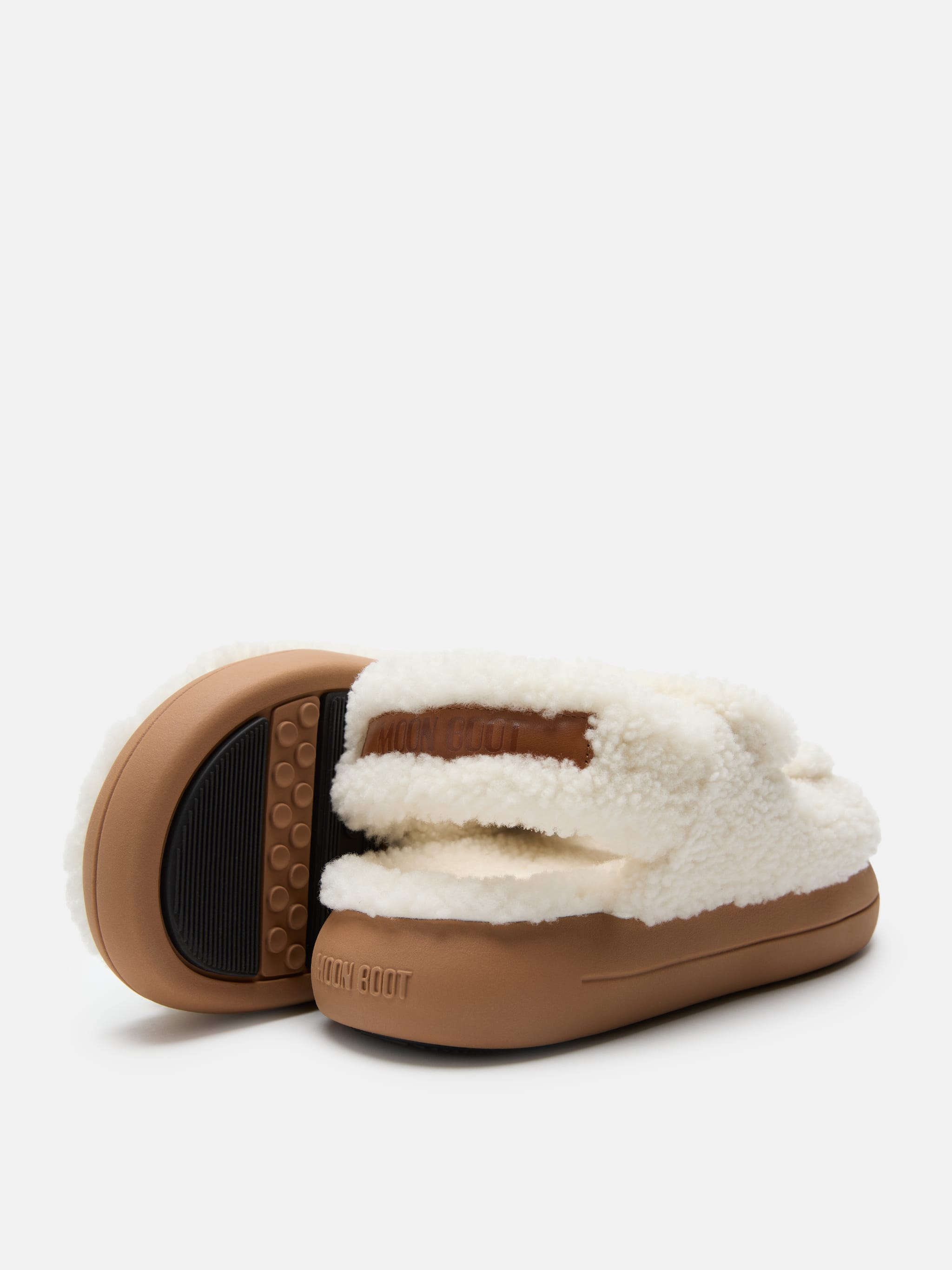 SANDALI IN PELLE DI ARIETTO BIANCA